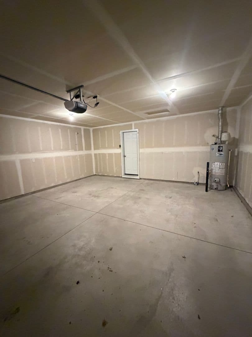 Caldwell House: 5214 Clearfield Ct