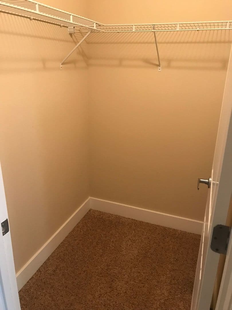 Boise Apartment: 9851 W. Rosecroft Ct