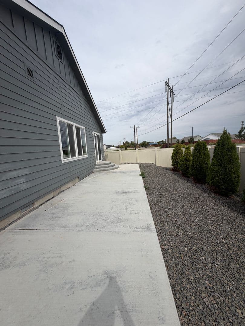 Caldwell House: 5214 Clearfield Ct