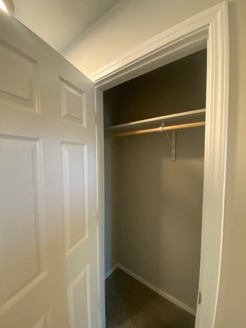 Caldwell House: 5214 Clearfield Ct