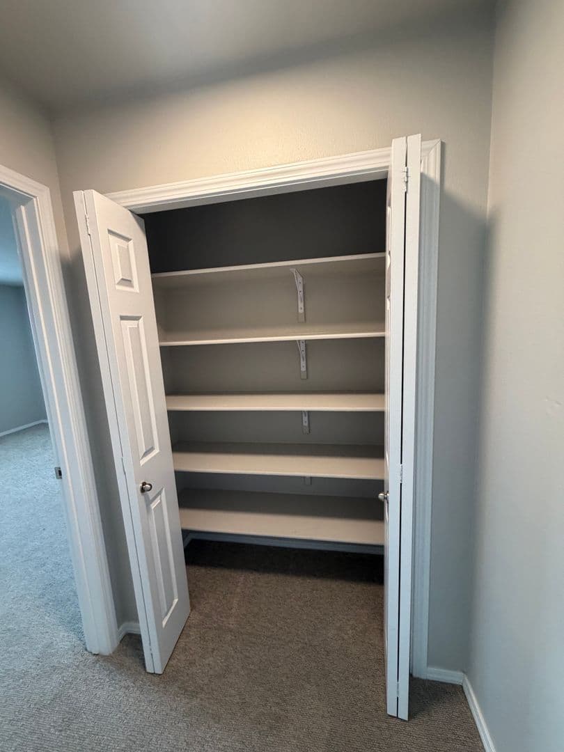 Caldwell House: 5214 Clearfield Ct