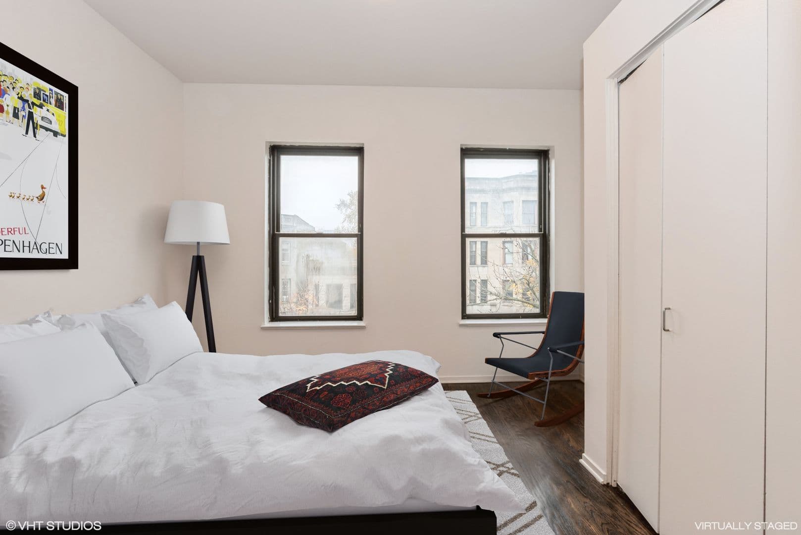 Chicago Apartment: 3450-56 N. Elaine Place