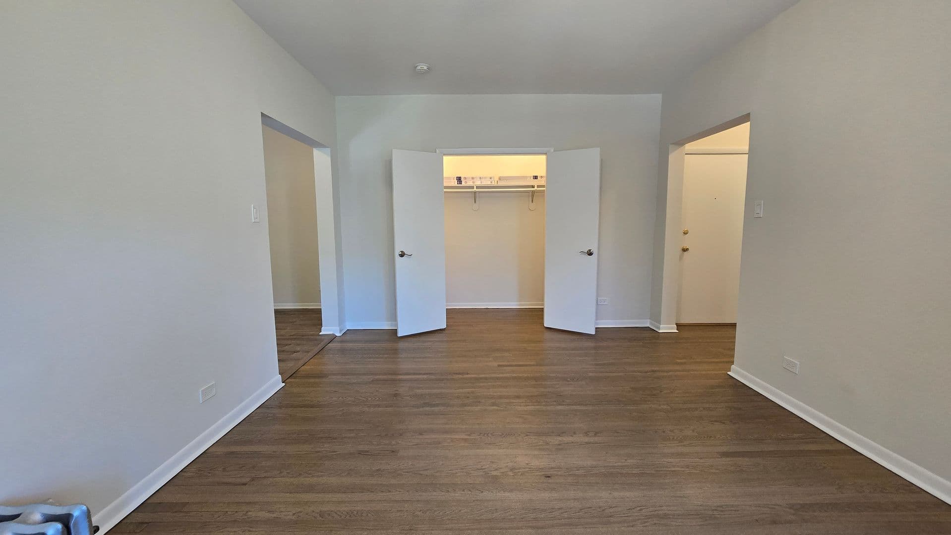 Chicago Apartment: 7722-28 N. Marshfield