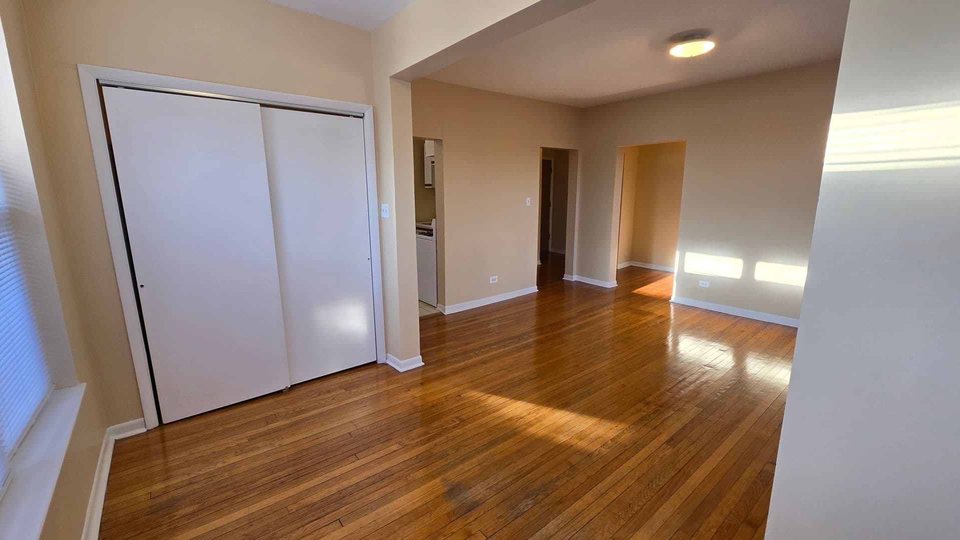 Chicago Apartment: 7722-28 N. Marshfield