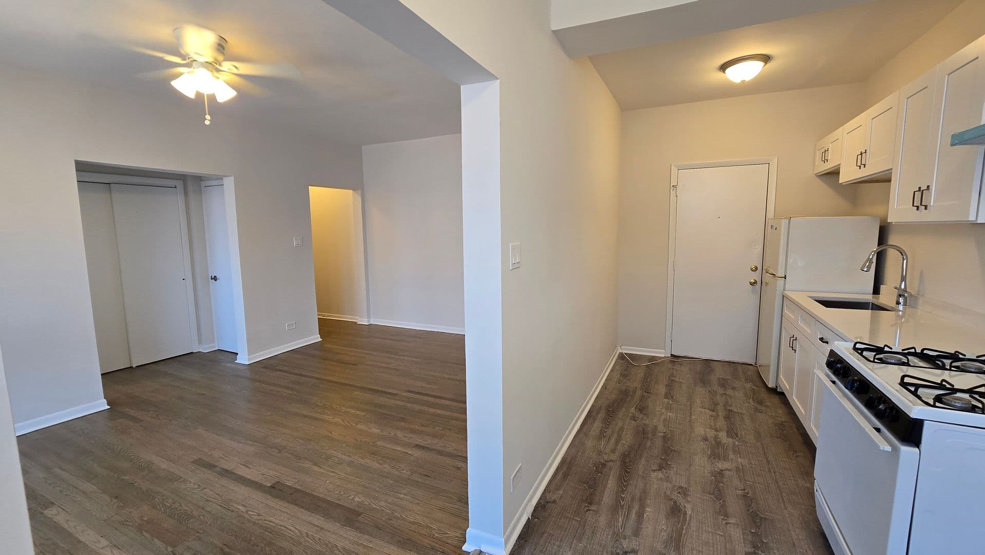 Chicago Apartment: 7722-28 N. Marshfield