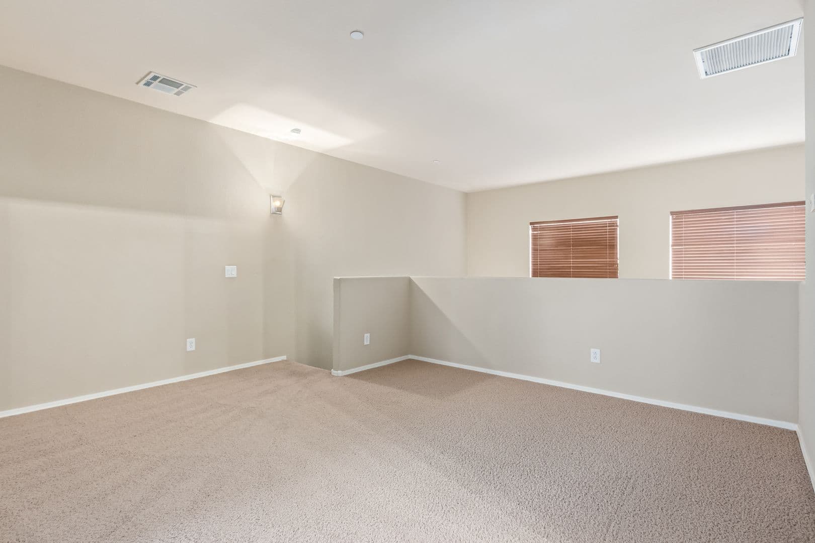 Chandler Apartment: 900 S 94th St