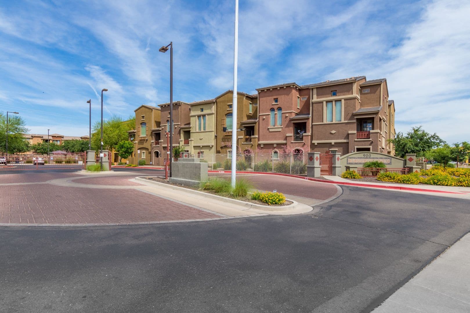 Chandler Apartment: 900 S 94th St