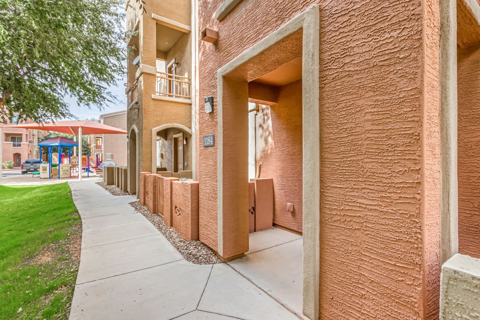 Chandler Apartment: 900 S 94th St