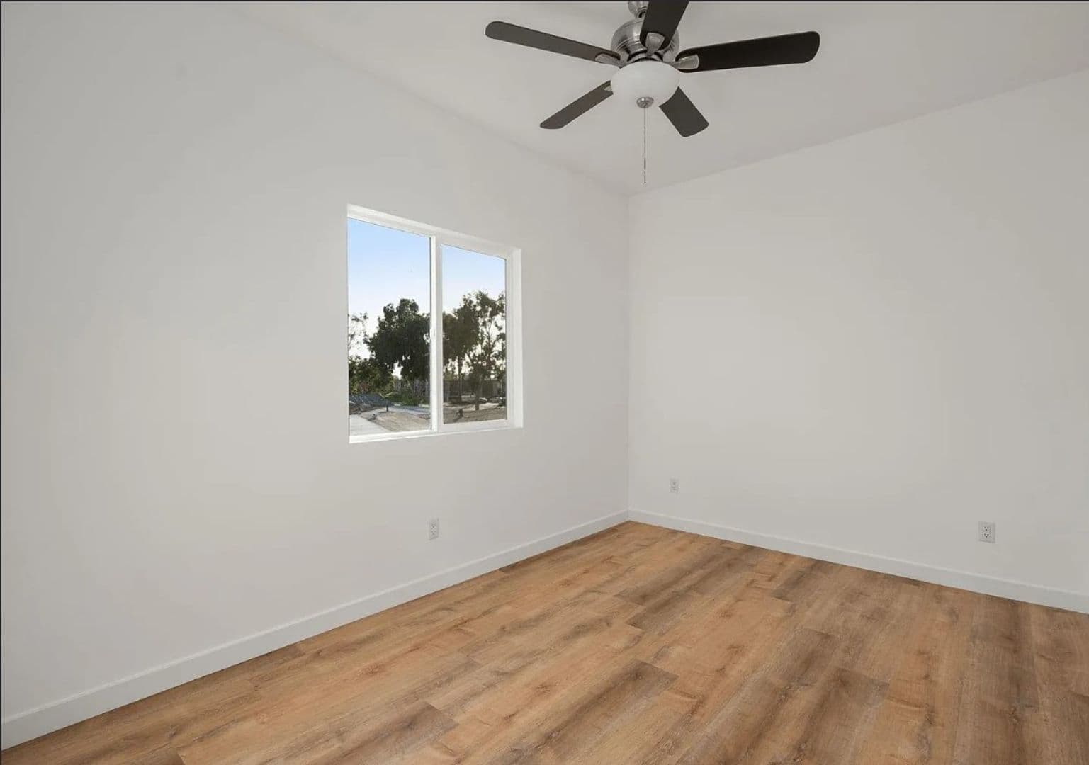 San Diego Apartment: 4161 Clairemont Mesa Blvd