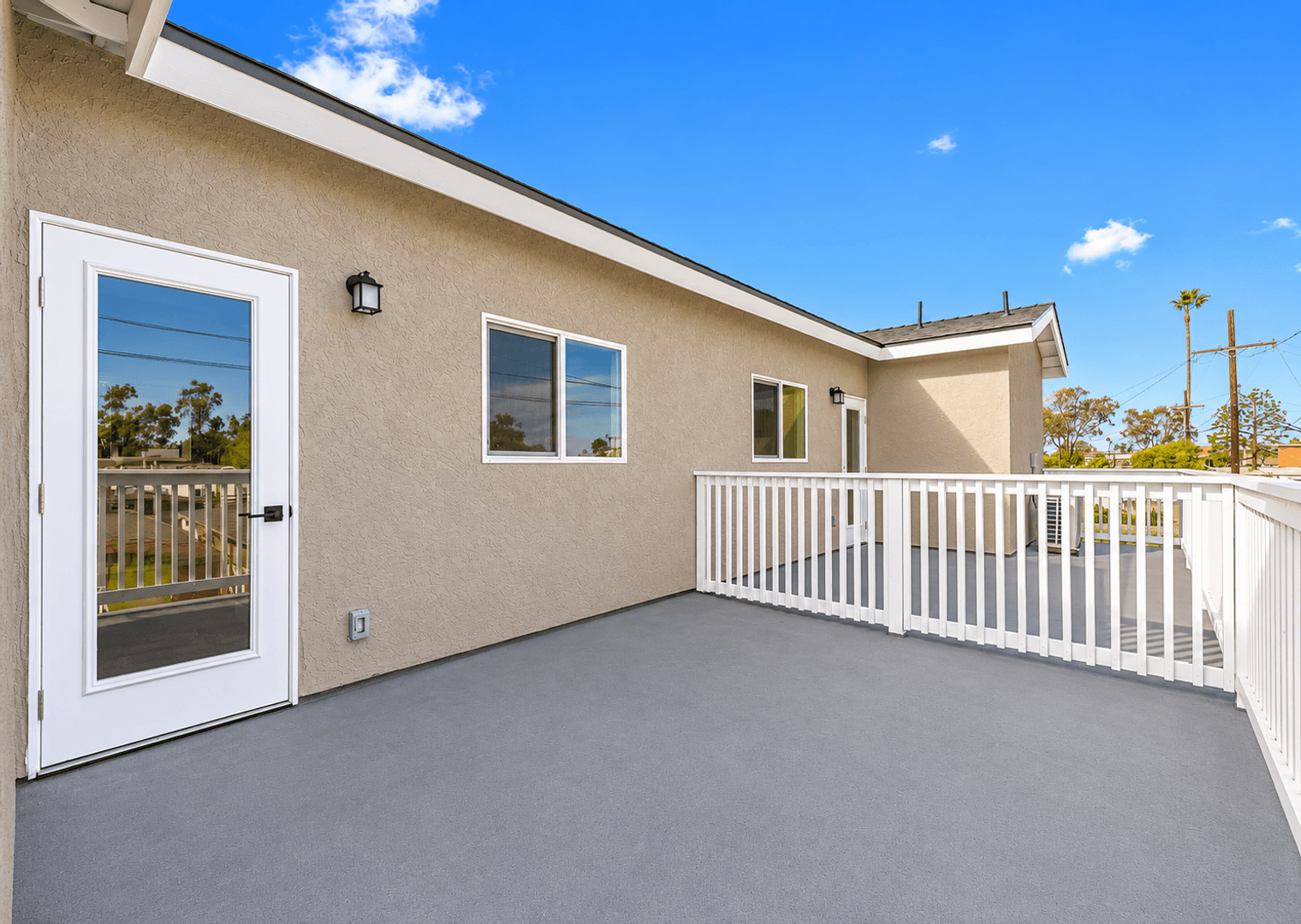 San Diego Apartment: 4161 Clairemont Mesa Blvd