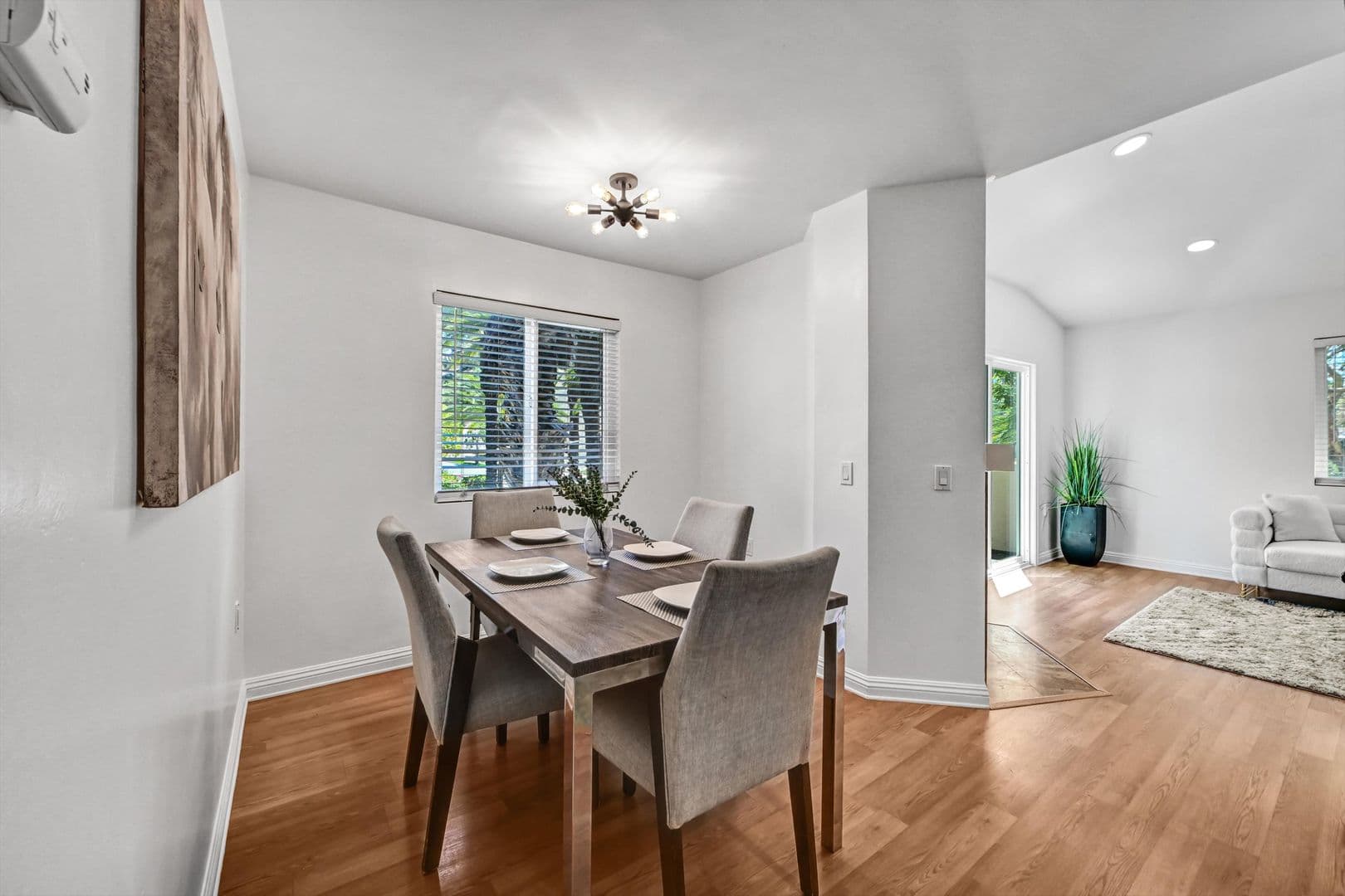 Oceanside Condo: 100 Sea Cliff Way #106
