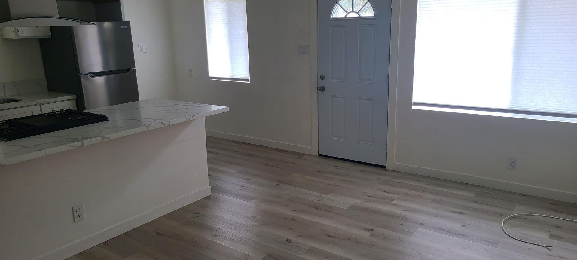 Oceanside Apartment: 410 Grant Street