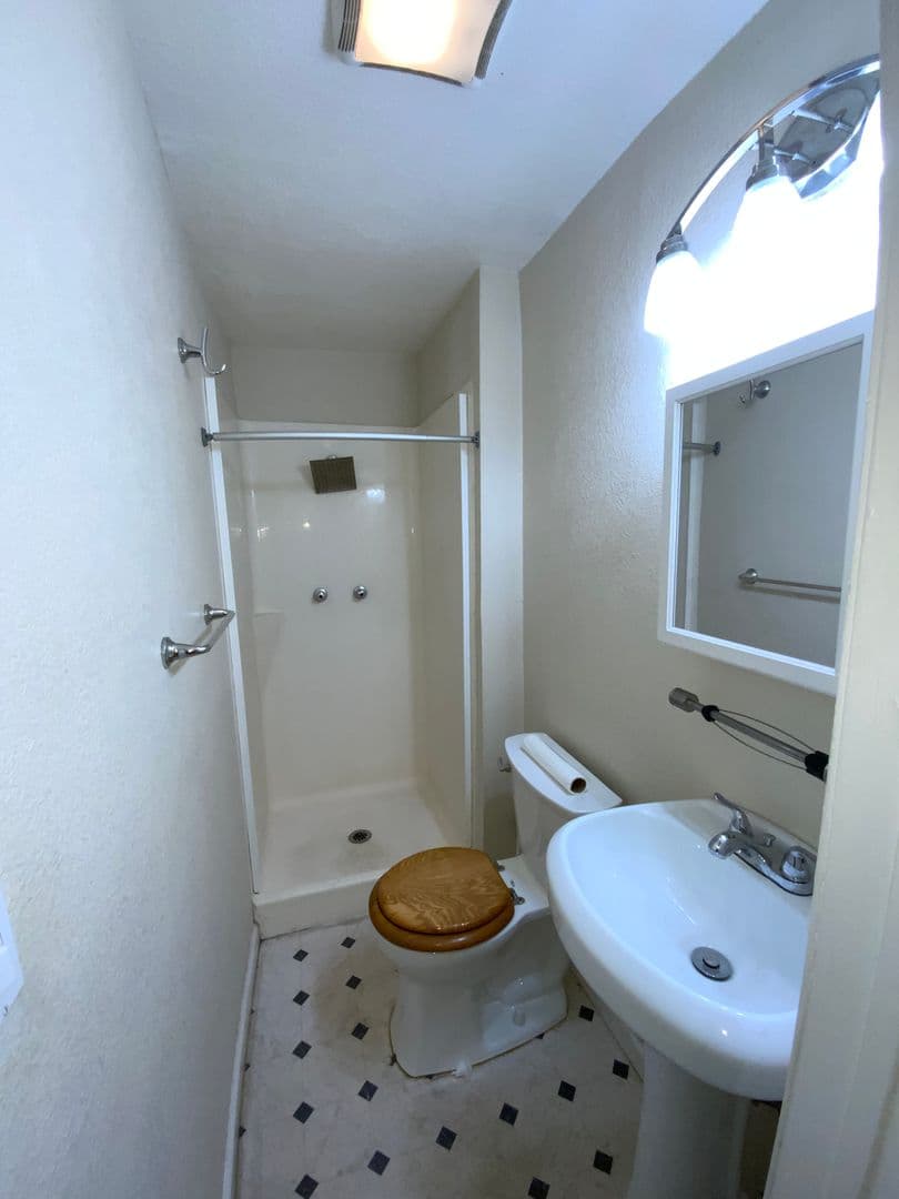 Vallejo Apartment: 1716 Sonoma Blvd