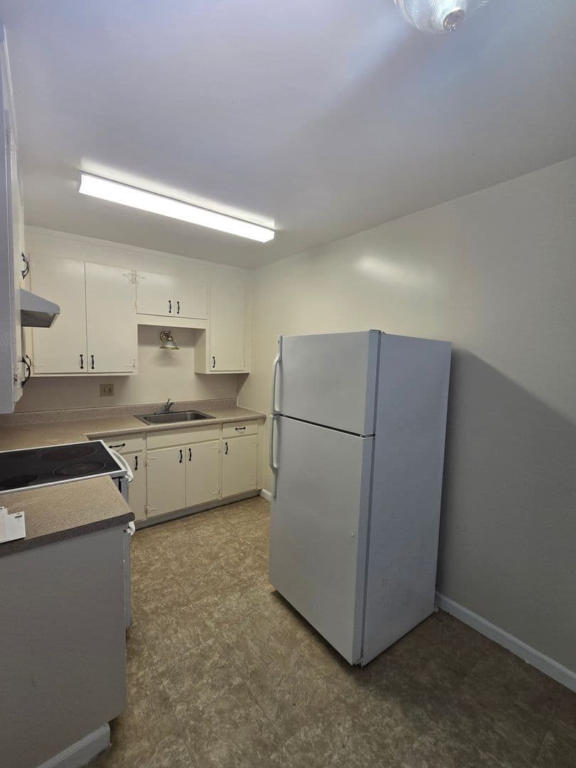 San Pablo Apartment: 2131 Stanton Ave