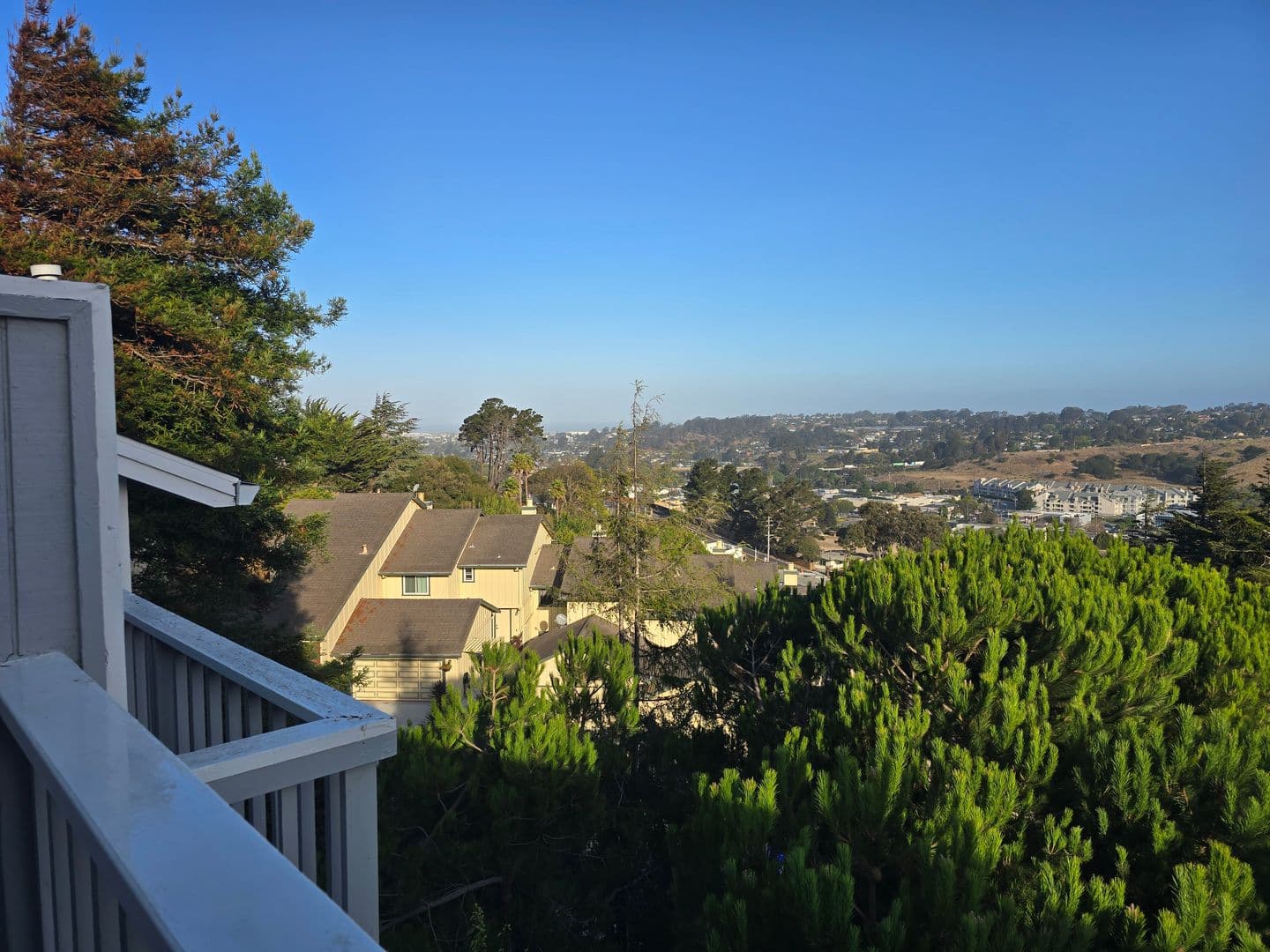 El Sobrante House: 21 Dove Lane