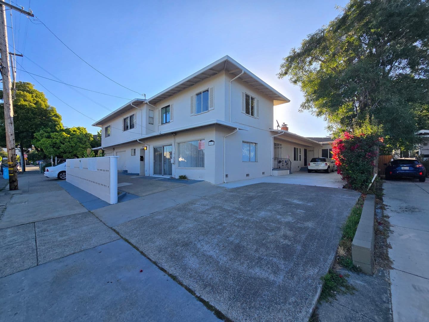 Berkeley Apartment: 1311 Curtis Street
