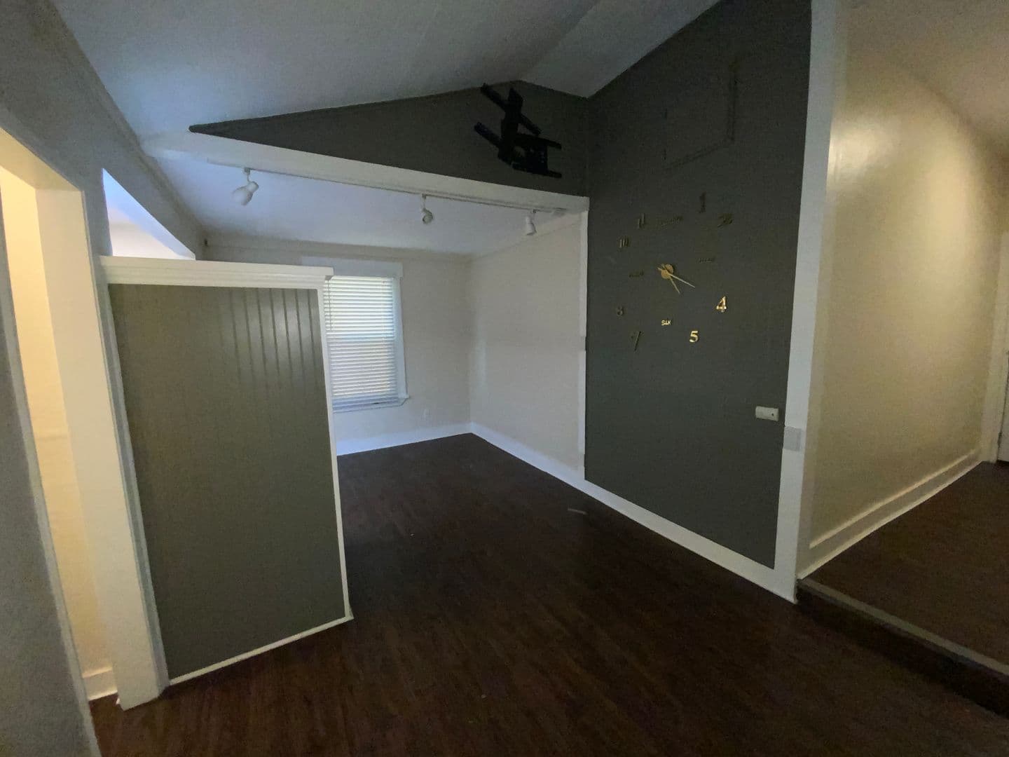 Vallejo Apartment: 1716 Sonoma Blvd