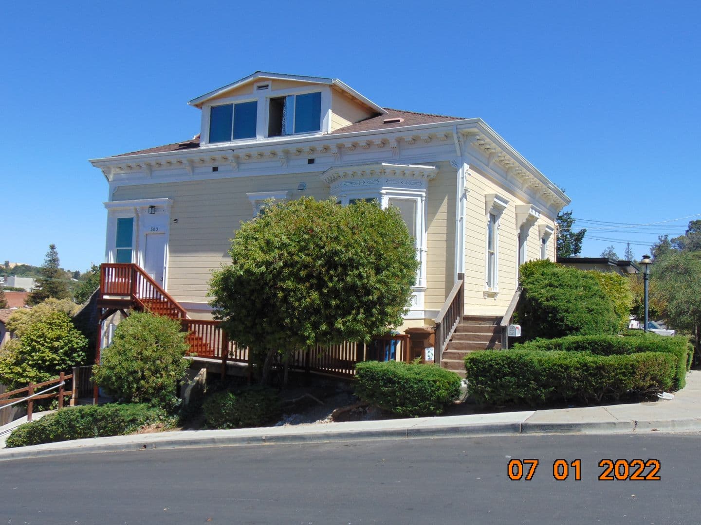Martinez House: 503 Richardson Street