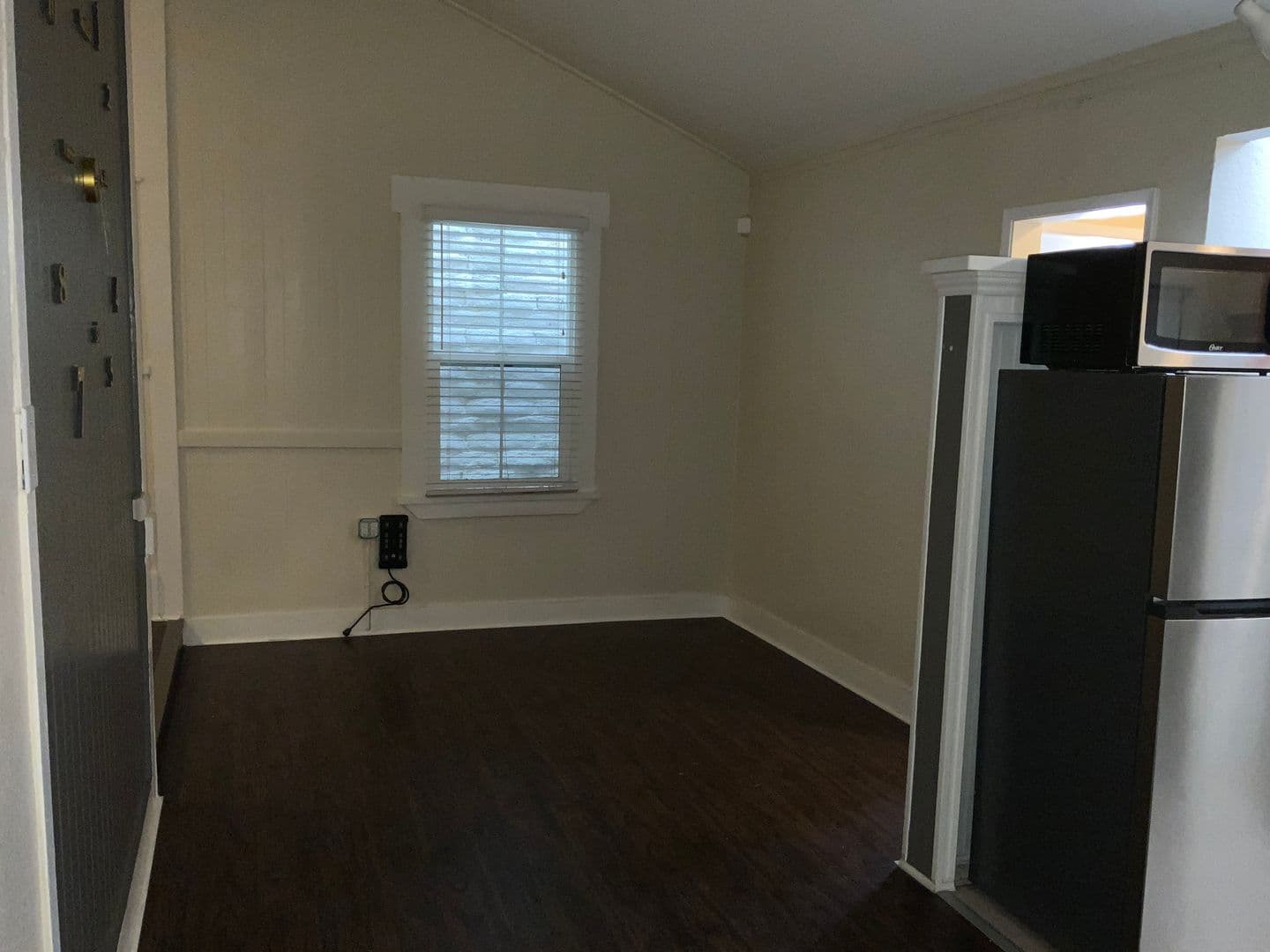 Vallejo Apartment: 1716 Sonoma Blvd