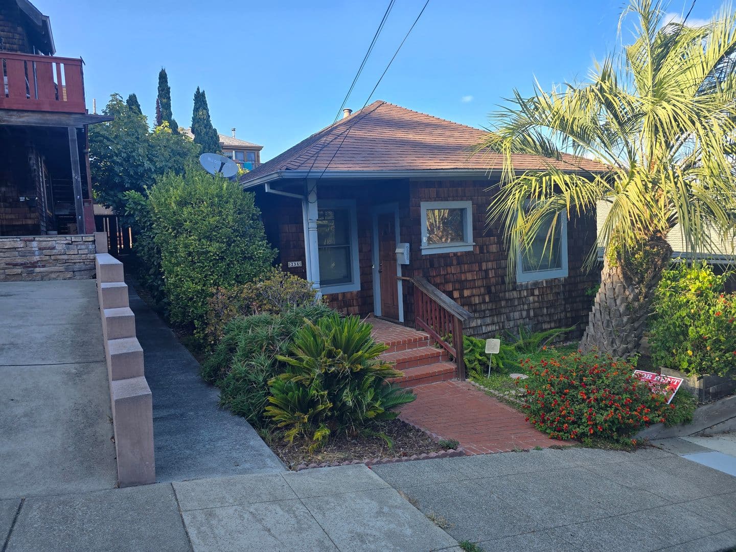 Richmond House: 236 Castro Street
