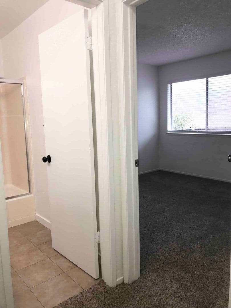 San Rafael Apartment: 550 D Street