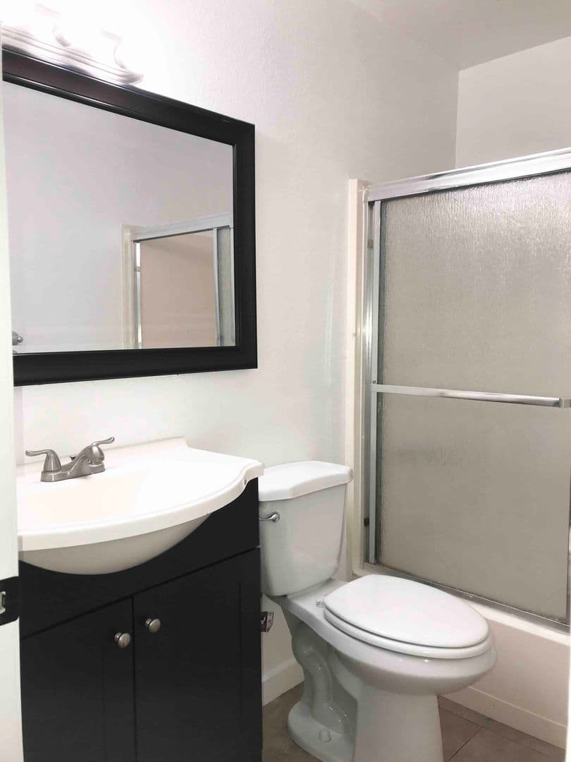 San Rafael Apartment: 550 D Street