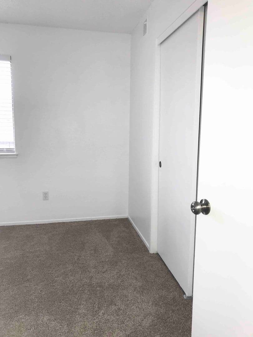 San Rafael Apartment: 550 D Street