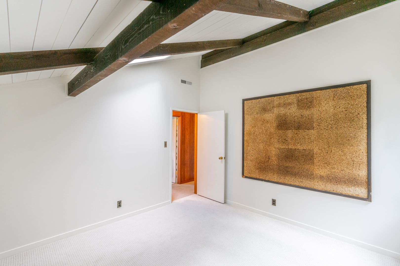 Ross House: 19 Spring Road