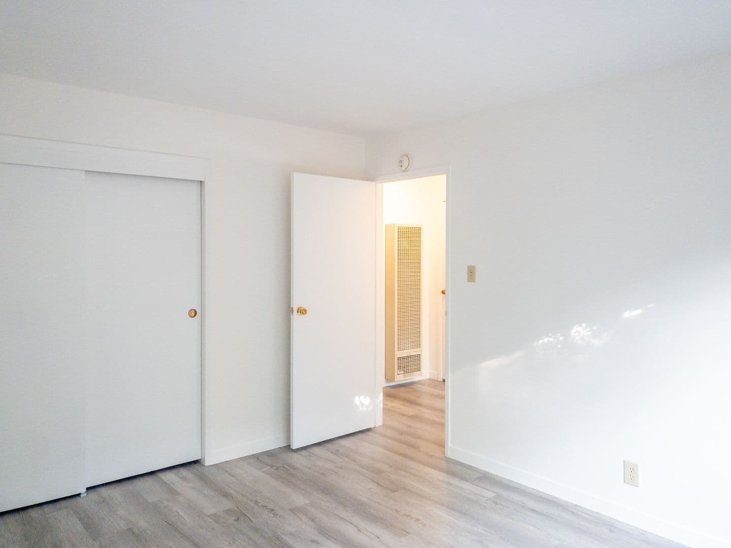 San Anselmo Apartment: 57 Tamalpais Avenue