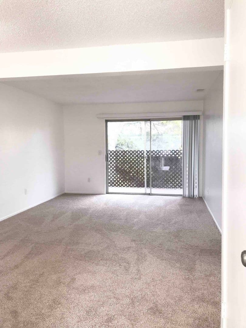 San Rafael Apartment: 550 D Street