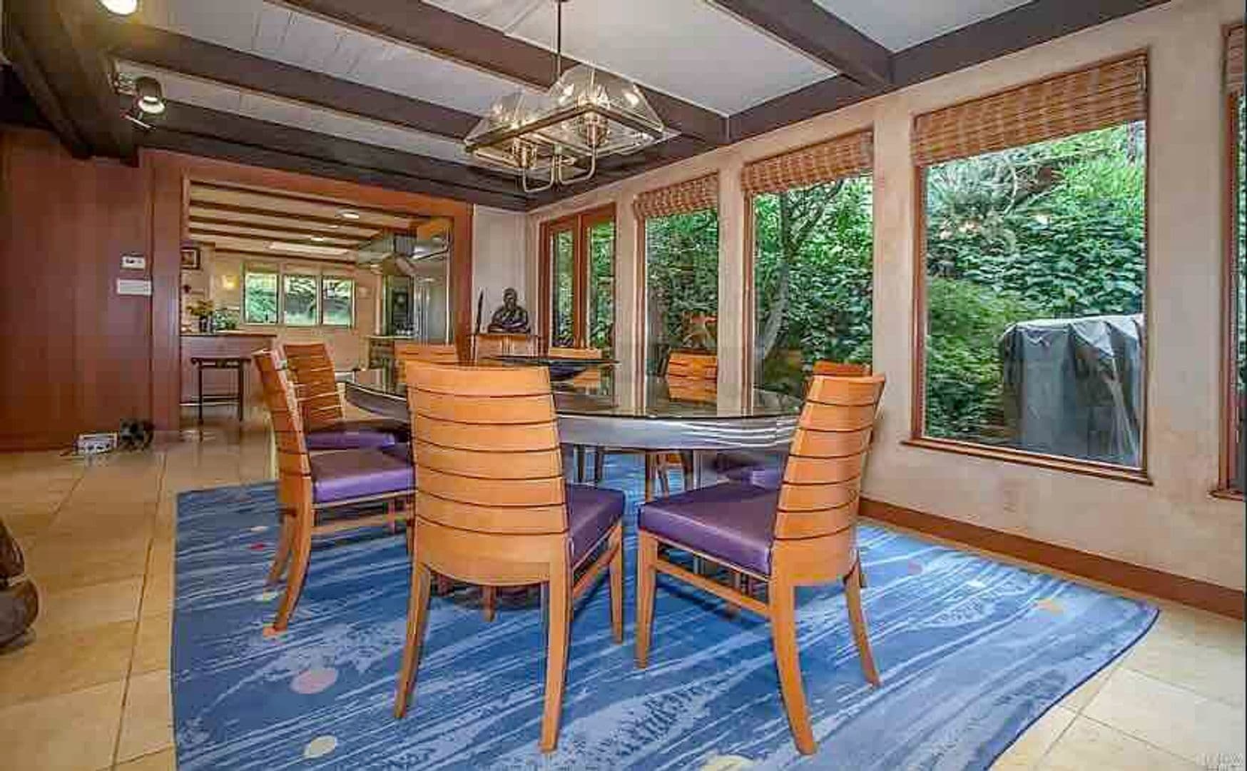 Ross House: 19 Spring Road