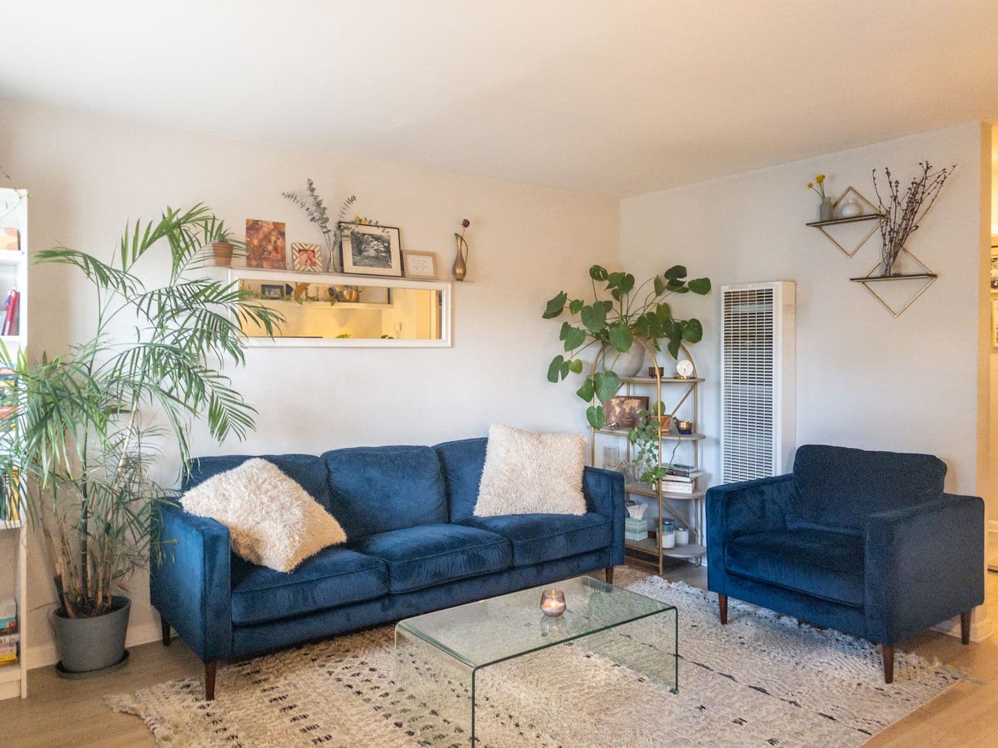 Mill Valley Apartment: 30 Central Court