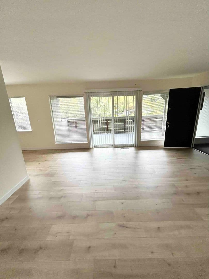 Fairfax Apartment: 2374-2378 Sir Francis Drake Blvd. - 1