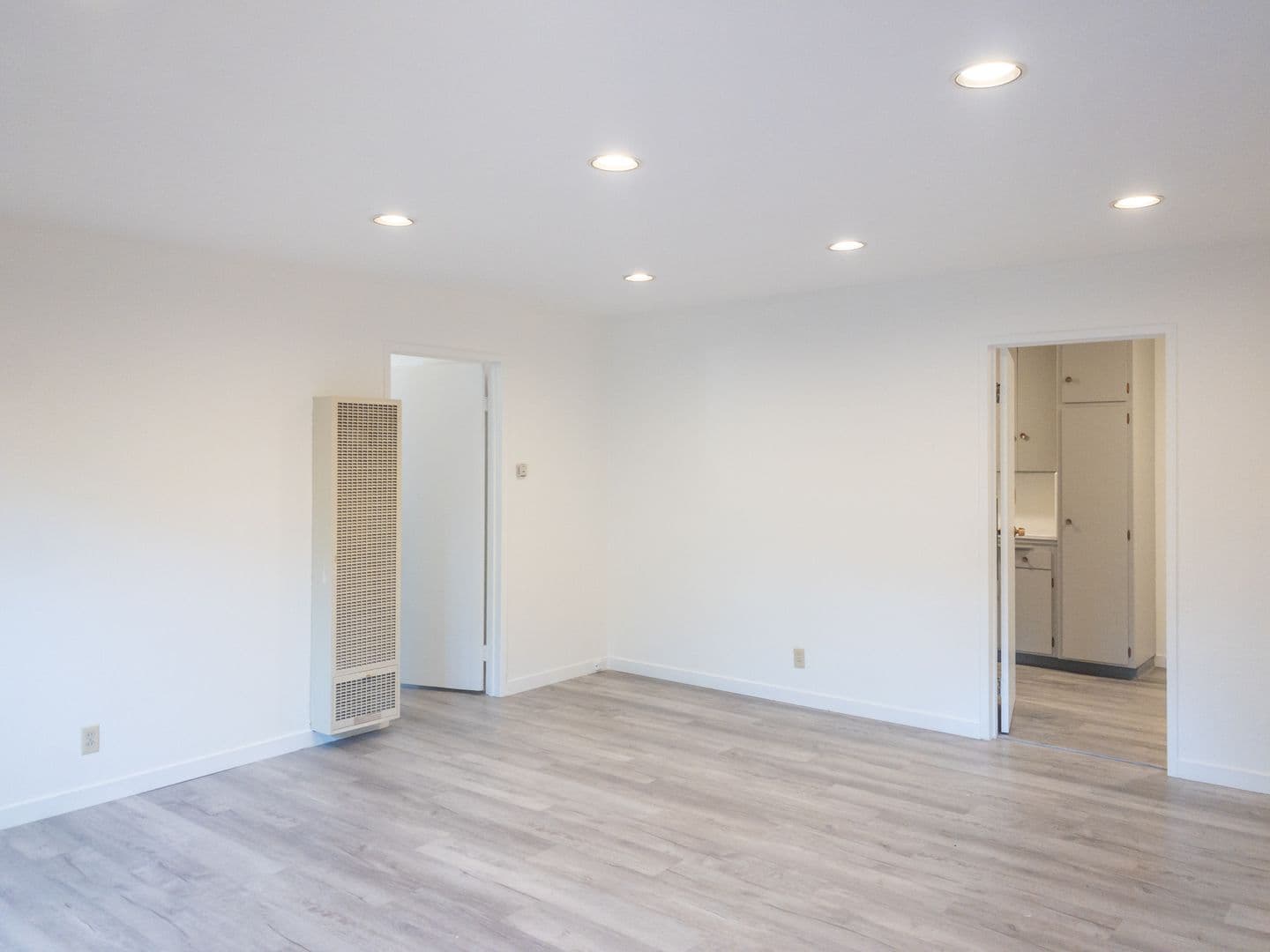 San Anselmo Apartment: 57 Tamalpais Avenue