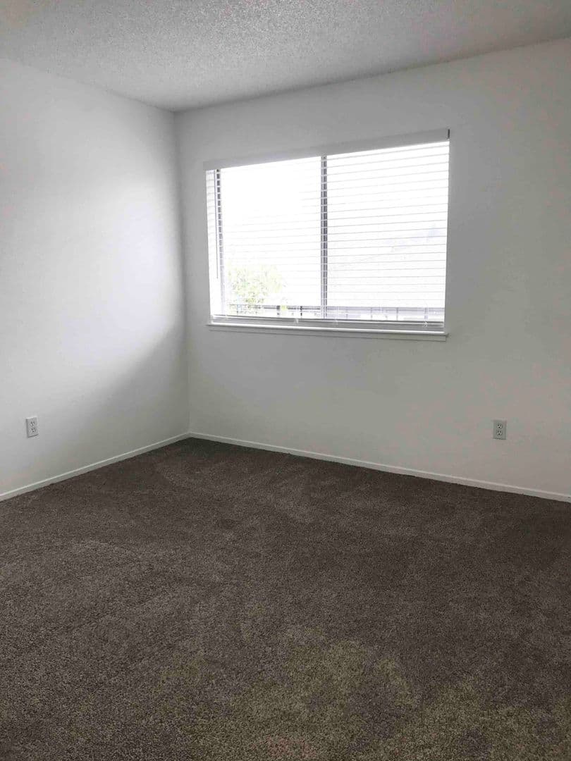 San Rafael Apartment: 550 D Street