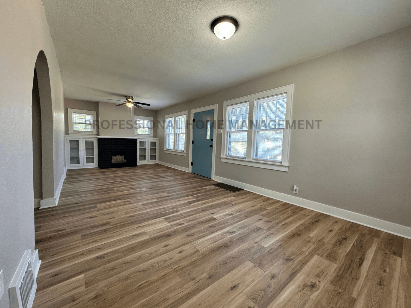 Wichita House: 651 S Spruce St