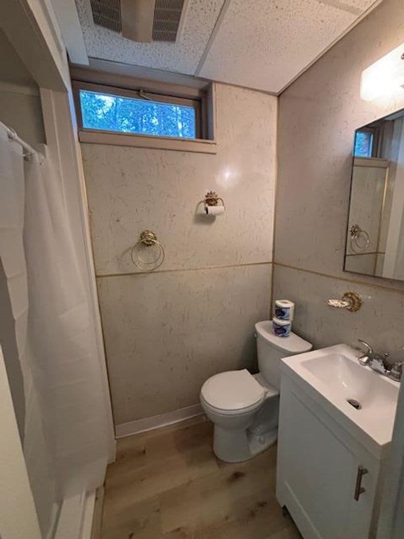 Atlanta House: 1224 Poplar Grove Drive NE