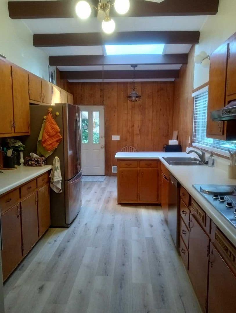 Atlanta House: 1224 Poplar Grove Drive NE