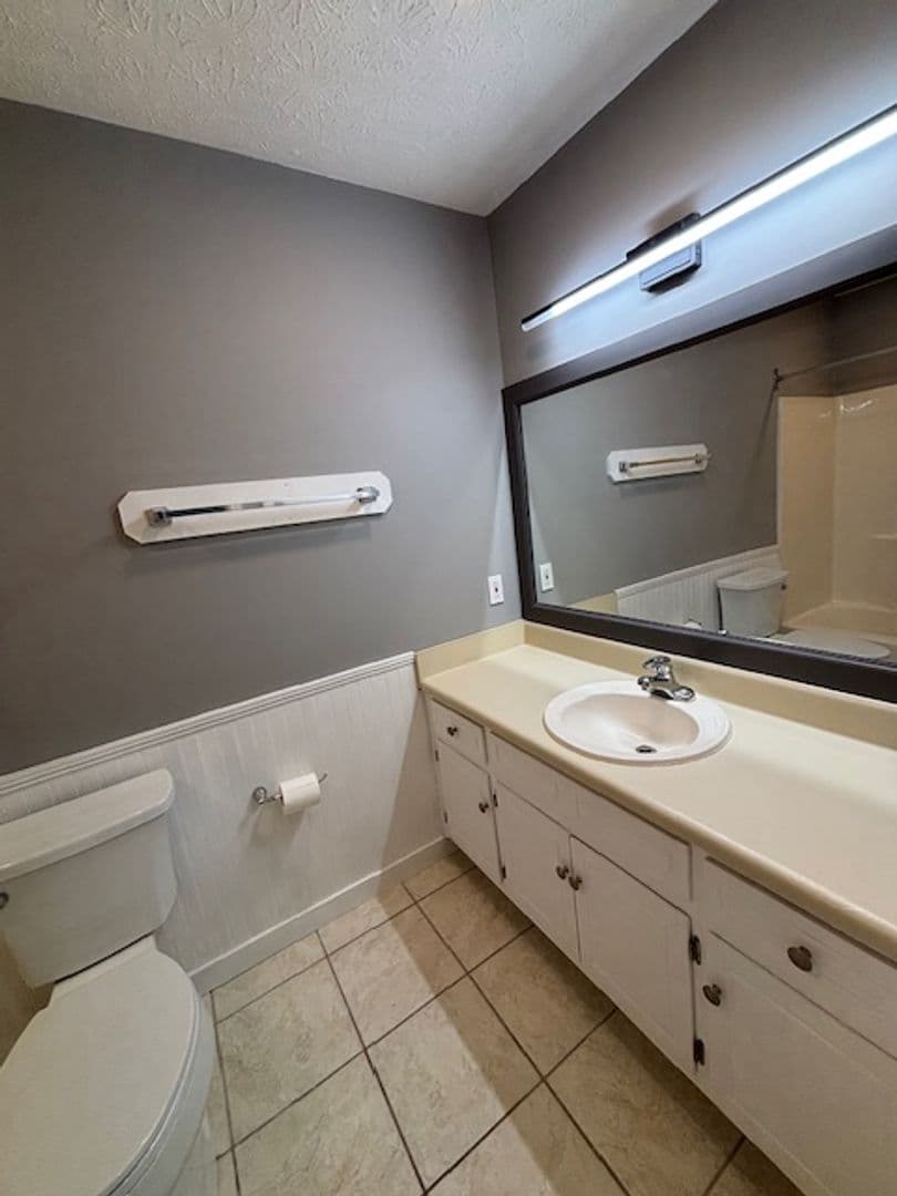 Austell Apartment: 4483 Wesley Way
