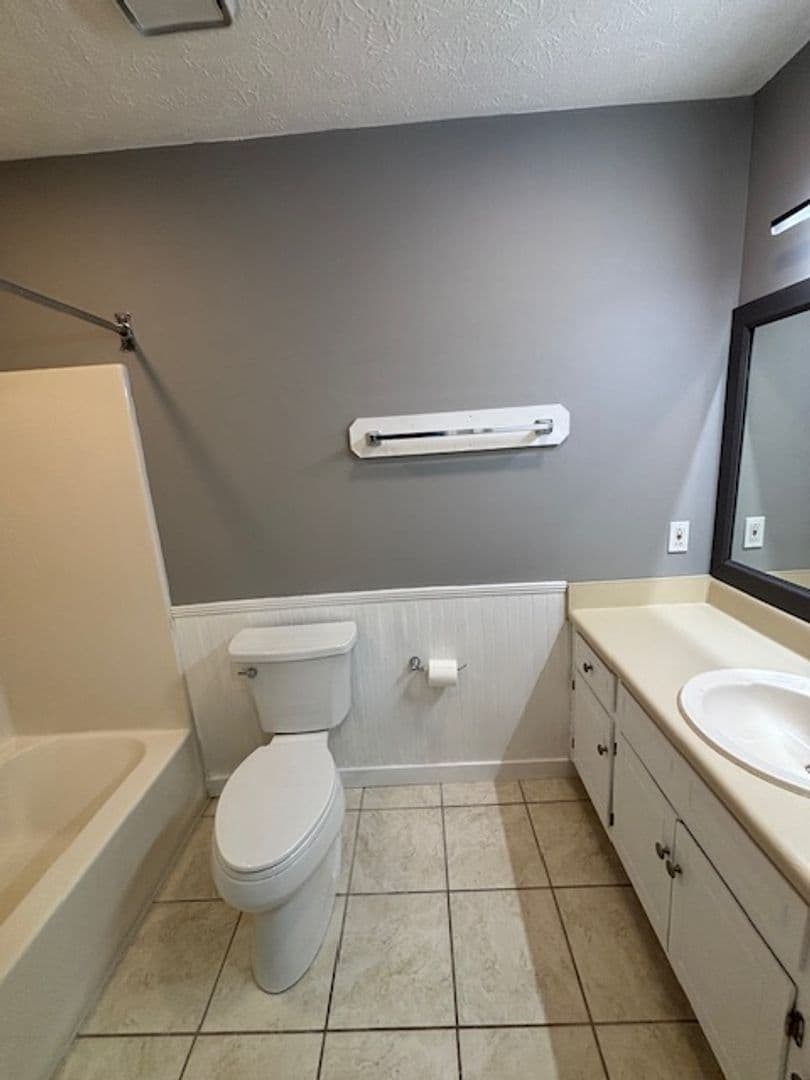 Austell Apartment: 4483 Wesley Way