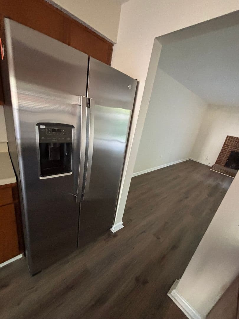 Smyrna Townhome: 1011 Windy Oaks Ct