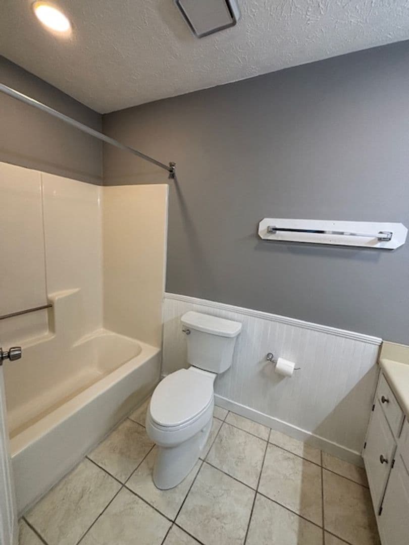 Austell Apartment: 4483 Wesley Way