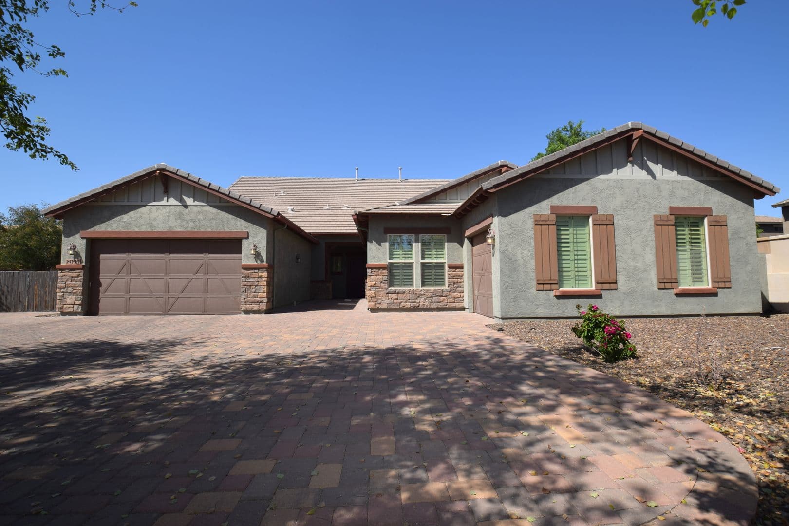 Chandler House: 2192  E Coconino Pl
