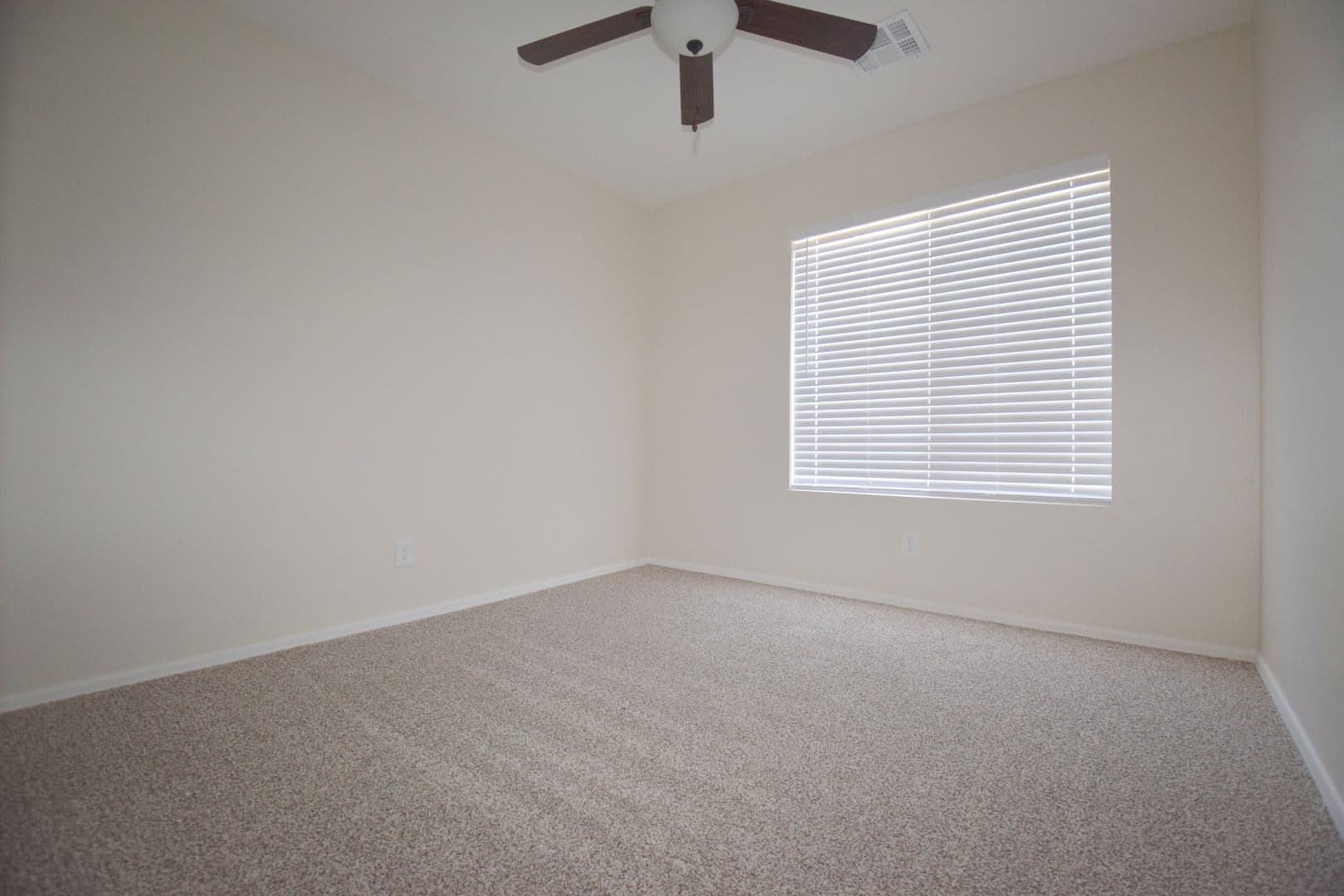 San Tan Valley House: 4307 E Meadow West Lane