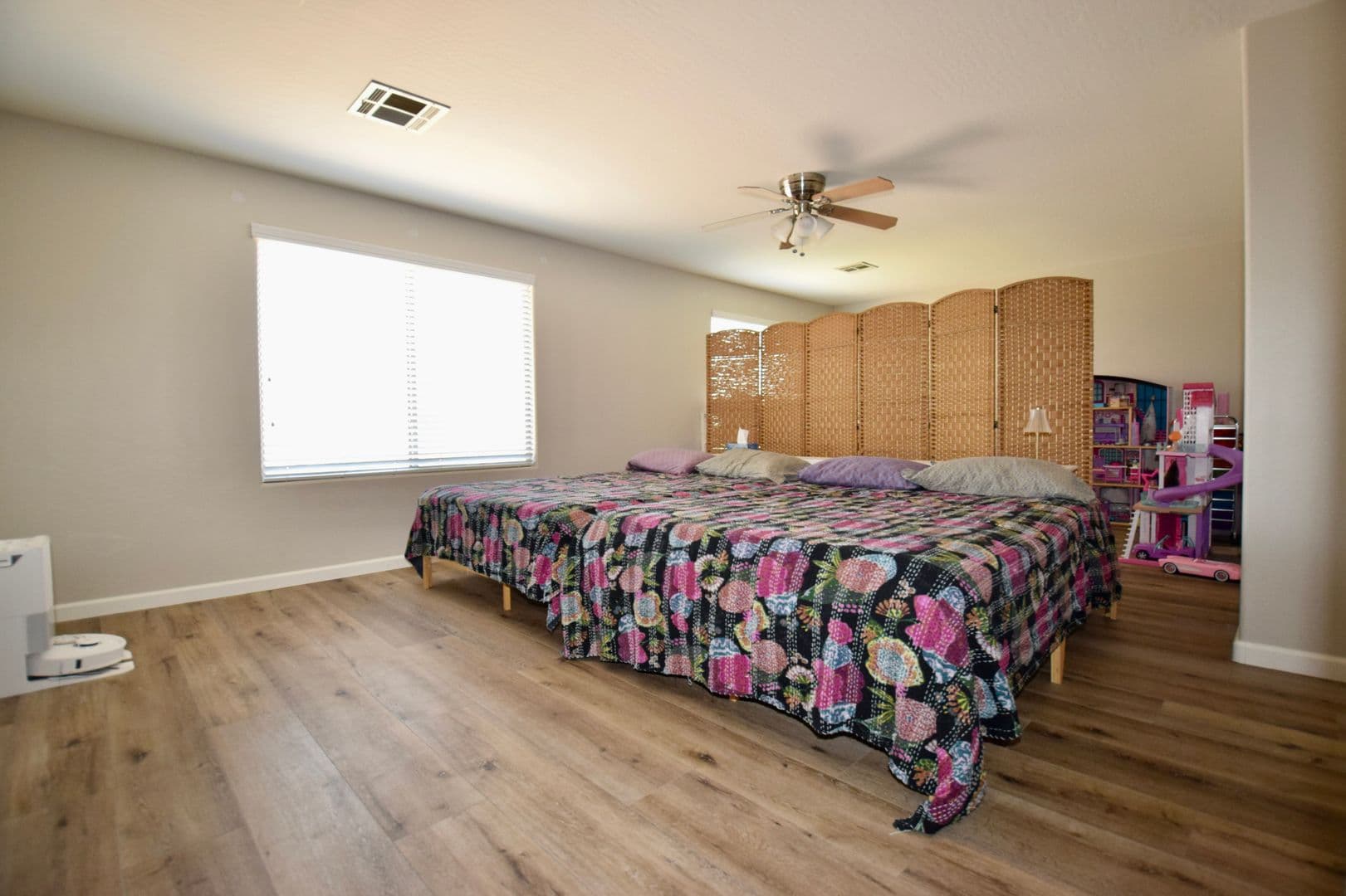 Casa Grande House: 232 S LA AMADOR TRL