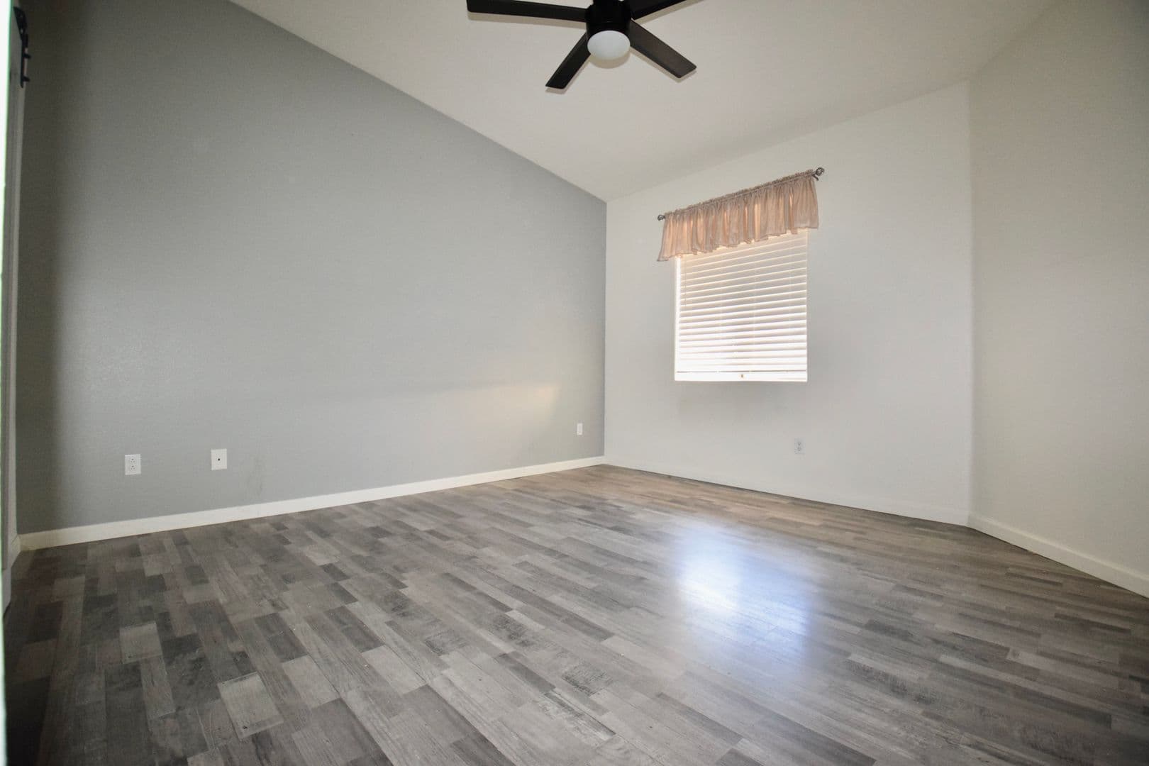 Mesa House: 10136 E Southern Ave #2050