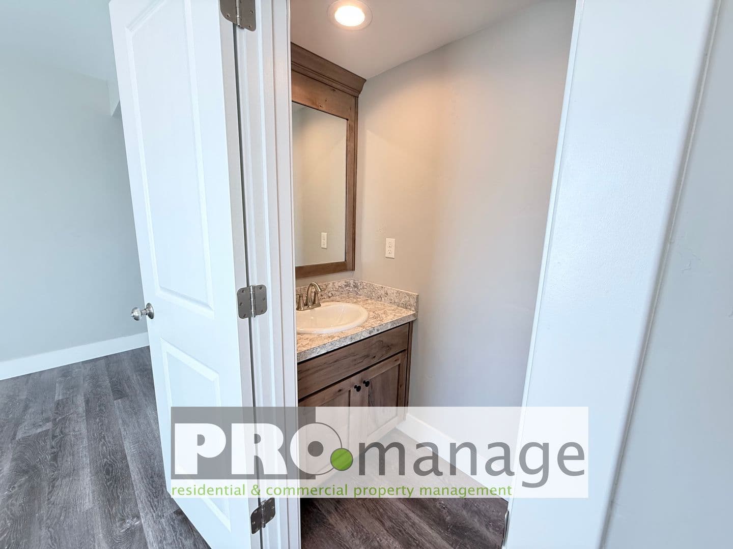 Rigby Townhome: 319 Lemmon Ln.