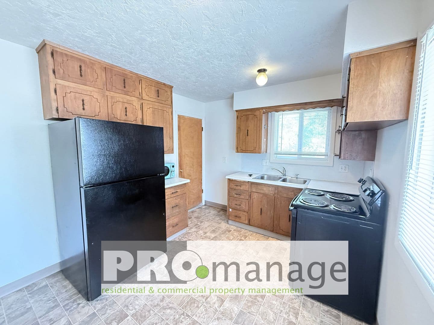 Idaho Falls Apartment: 588 L St.