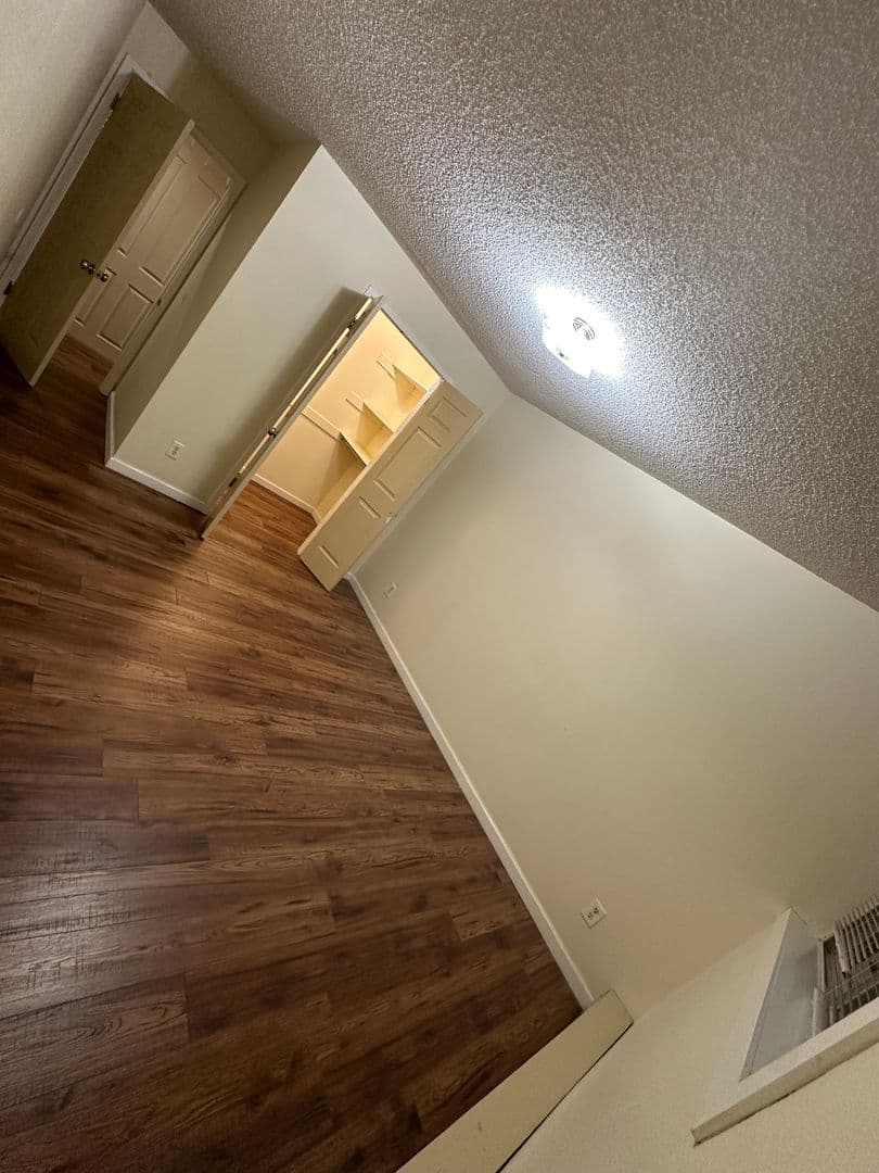 Boulder House: 2707 Valmont  #112B