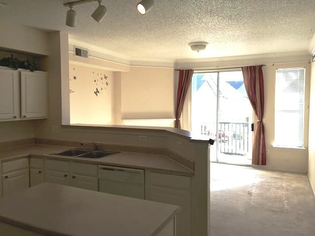 Superior House: 1644 Egret Way